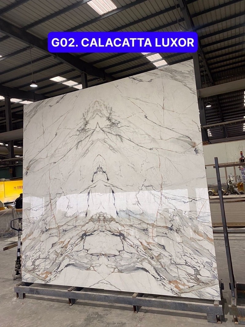 G02. Calacatta Luxor - 3200x1600x15